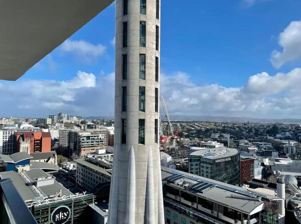 Skytower View And Seaview 2 Bedroom Apartment Auckland Zewnętrze zdjęcie