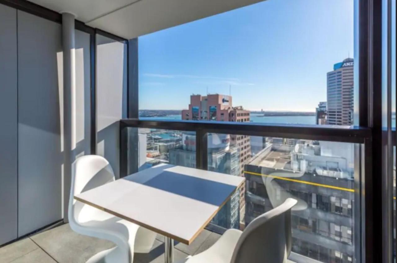 Skytower View And Seaview 2 Bedroom Apartment Auckland Zewnętrze zdjęcie